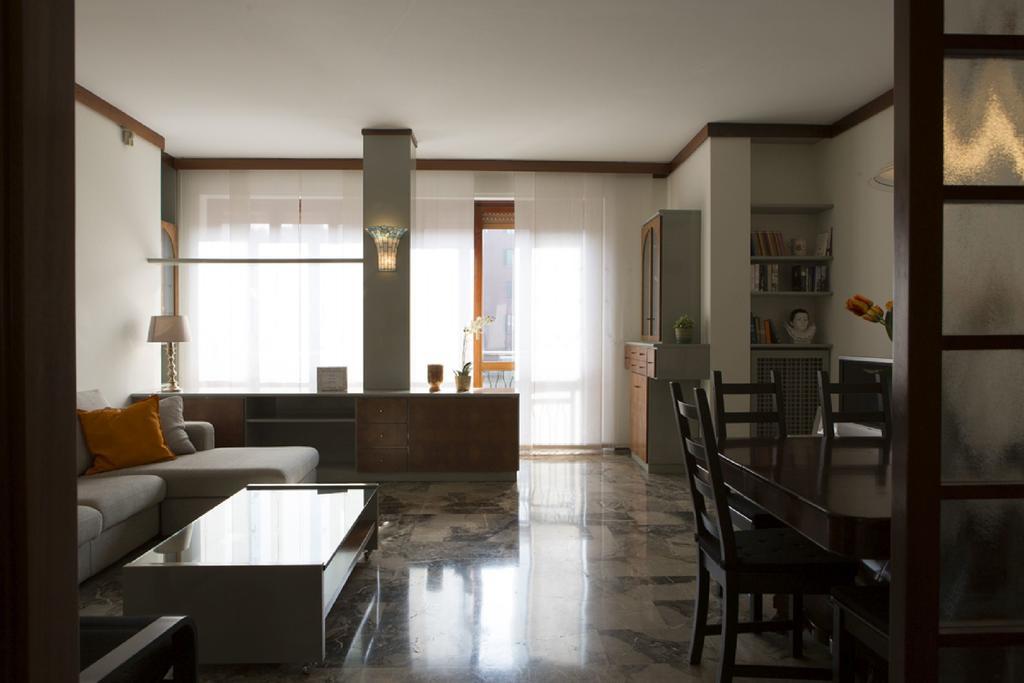 Fiera Monterosa 11 Apartment Milão Quarto foto